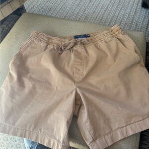 Vineyard vines shorts